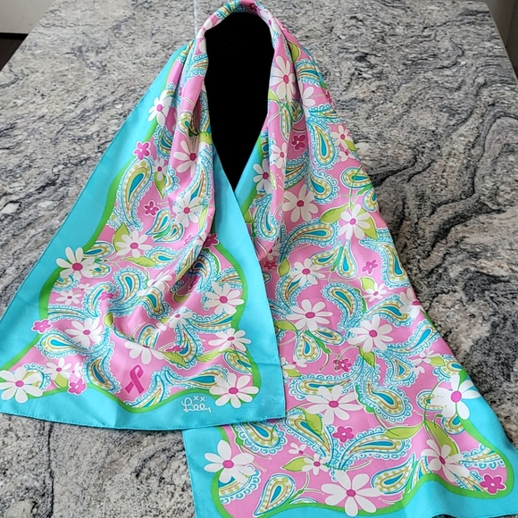 Lilly Pulitzer Accessories - 💚Lilly Pulitzer Floral Silk Scarf💚